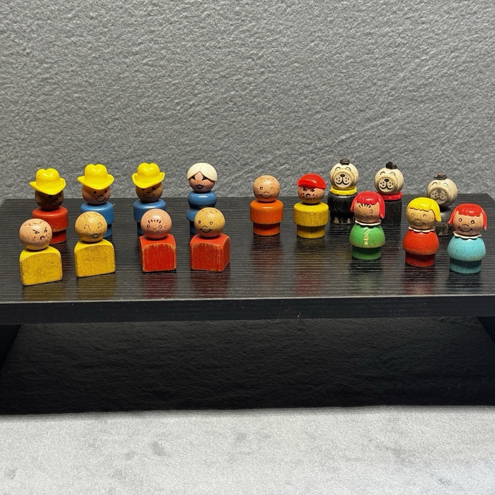 Lot of 16 Vintage Fisher Price Little People - Rare All Wood